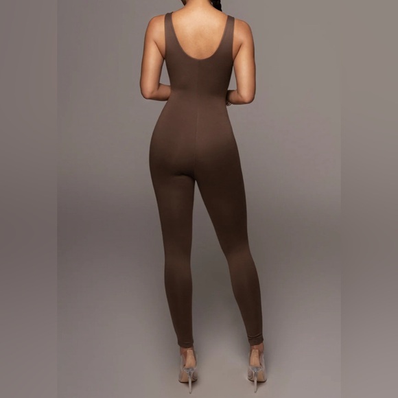 NWT • JLUXLABEL• CHOCOLATE ALO DOUBLE LAYER JUMPSUIT • SMALL • BROWN • SOFT! - Picture 2 of 2
